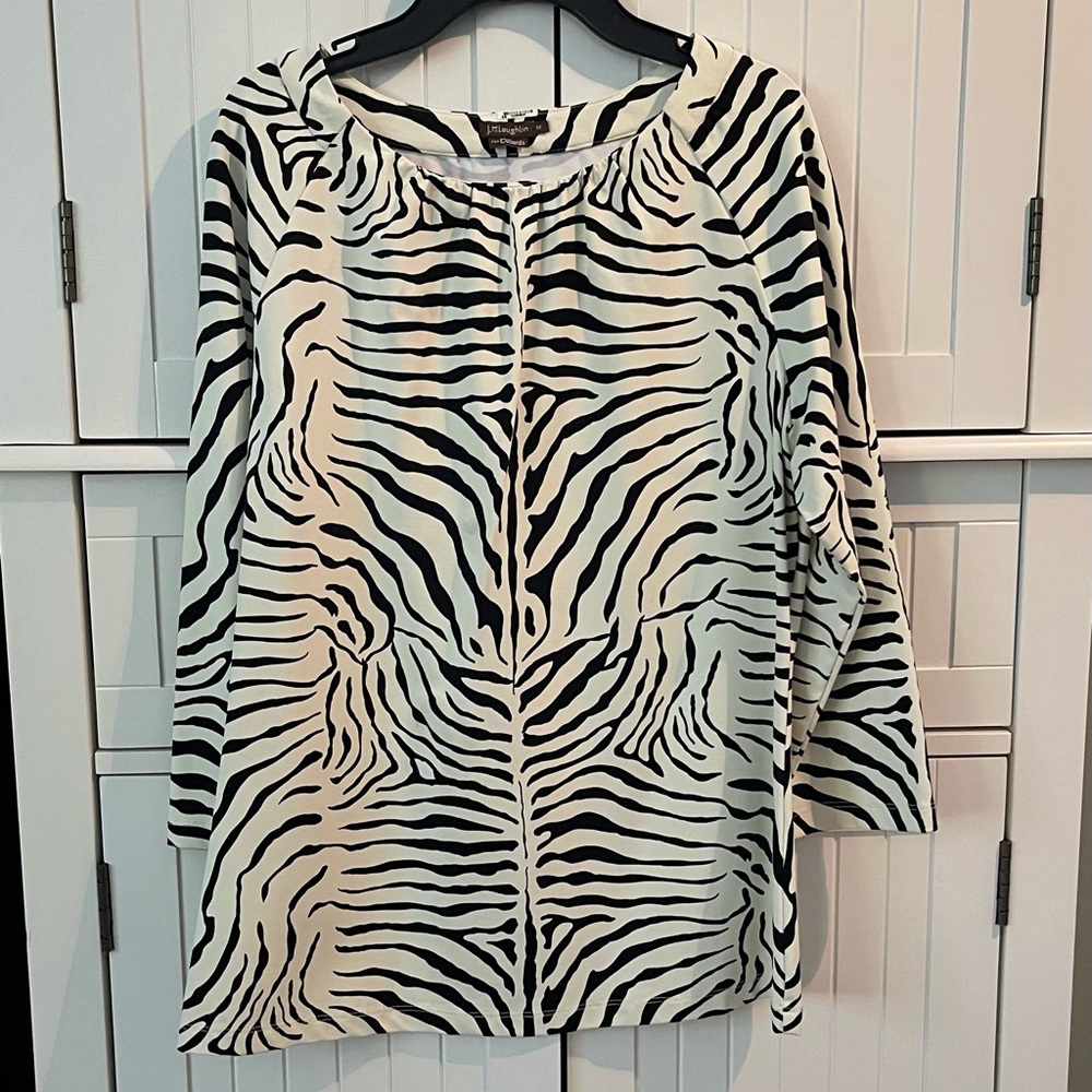J.McLaughlin top